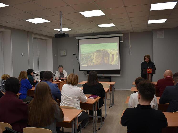 В Твери продолжается подготовка к капремонту школы №18