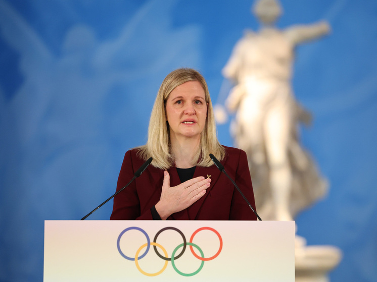 Возвращение наших спортсменов на мировые арены каждая федерация видит, как хочет