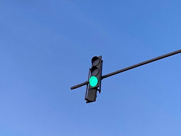 «Зеленая волна» в Калининграде избавит водителей от стояния на светофорах