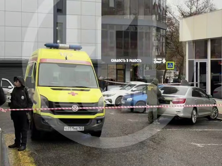 Соцсети: Тело мужчины нашли в центре Сочи