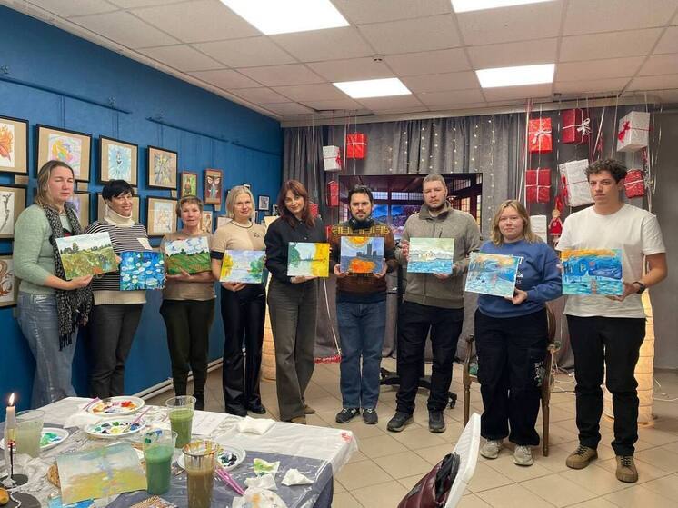 От Хокусая до Ван Гога: серпуховичи создали свой «плывущий мир» впечатлений