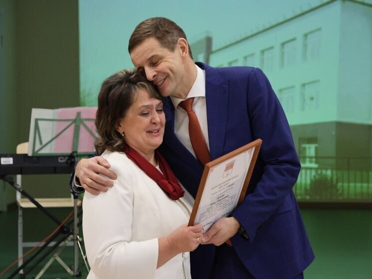  В Абакане торжественно открыли откапиталенную школу №10