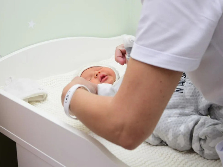 В Калмыкии увеличили пособие при рождении ребенка