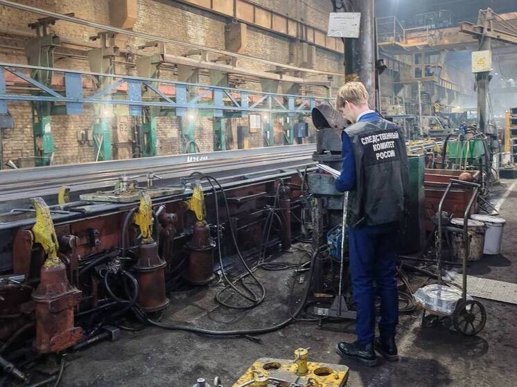 В Новоалтайске тяжело пострадал сотрудник вагоностроительного предприятия