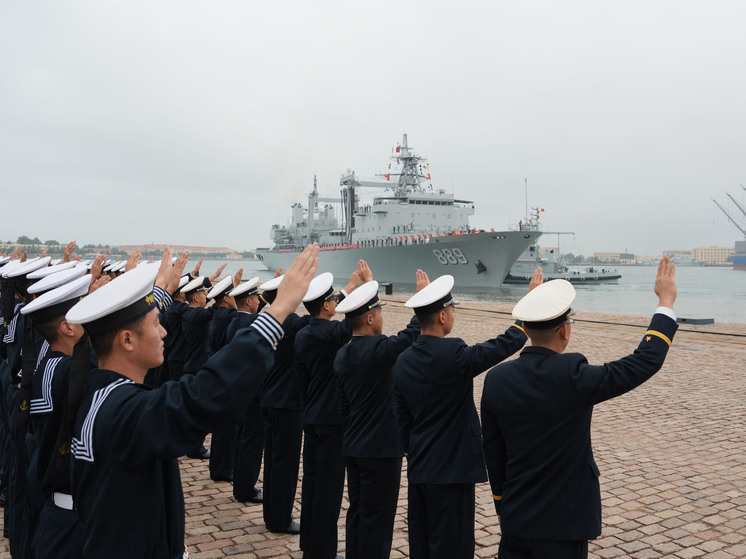 Yomiuri: растущая военная мощь Китая угрожает интересам Японии