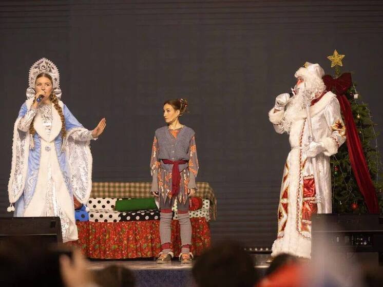 В Запорожской области проходят праздничные утренники для детей