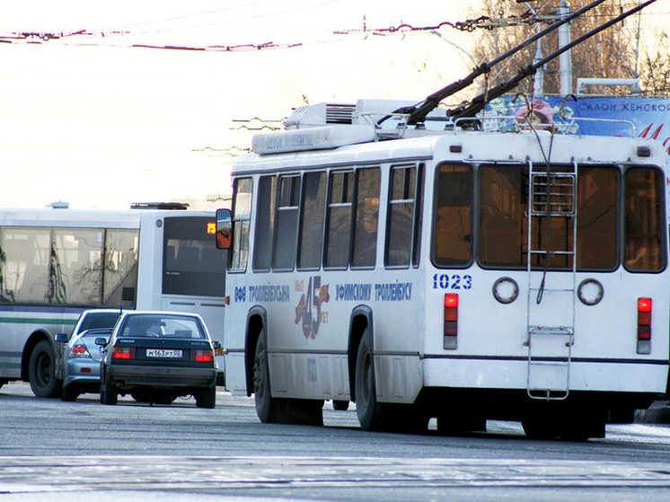 В новогоднюю ночь в Уфе продлят время работы общественного транспорта