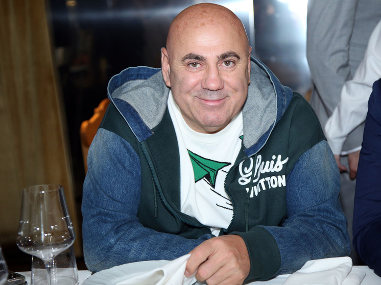 Знаменитости вовсю готовятся к новогодней ночи