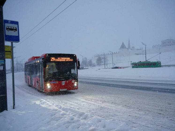 В новогоднюю ночь общественный транспорт Казани будет работать до 02:00