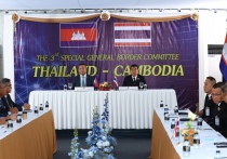 Министры иностранных дел Таиланда и Камбоджи в понедельник встретились в китайской провинции Юньнань со своими китайскими коллегами