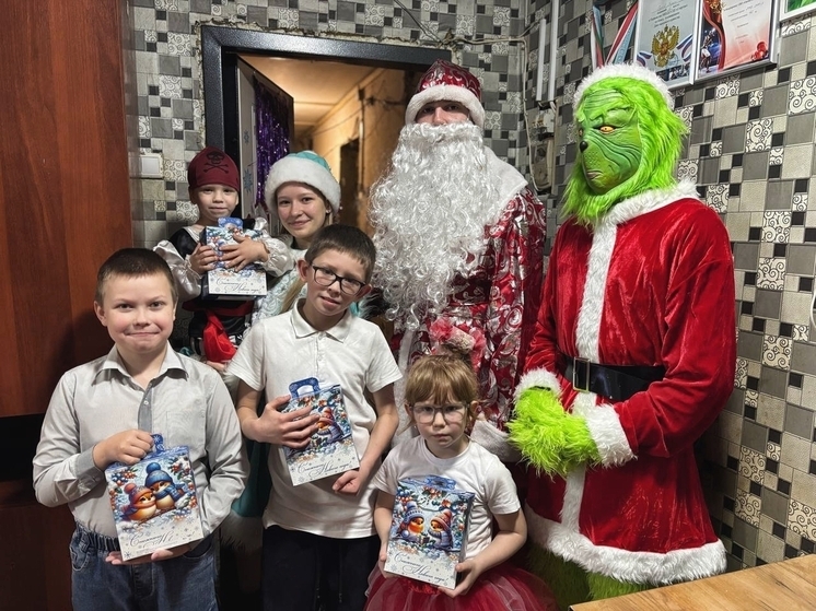 В Костроме продолжается акция «Новый Год в каждый дом!»