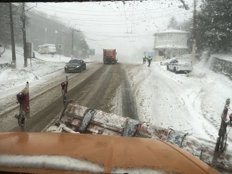 В крымских горах выпало до 41 см снега