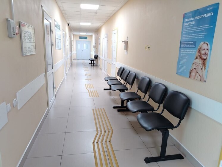 Больницы Петербурга ограничили посещения из-за роста заболеваемости ОРВИ