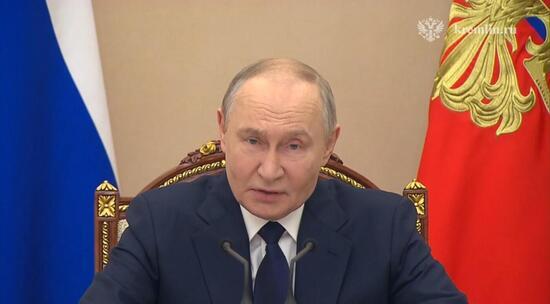 Президент провёл совещание о ситуации в зоне специальной военной операции