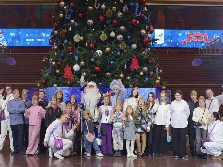 Сёстры из НСО побывали на «Ёлке Победы» в Музее Победы в Москве