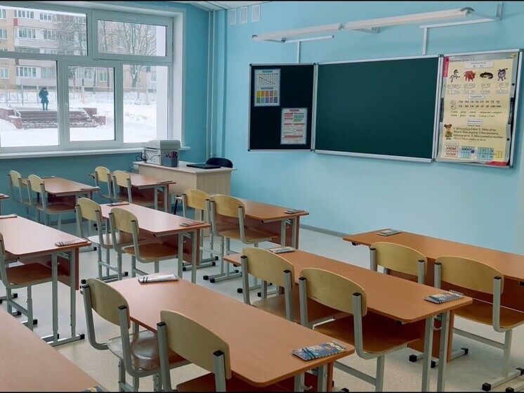 Мэр Орла и губернатор Орловской области оценили ремонт гимназии №39 в Орле