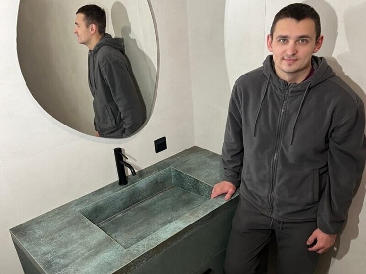 Соцконтракт помог старооскольцу заняться изготовлением раковин из керамогранита