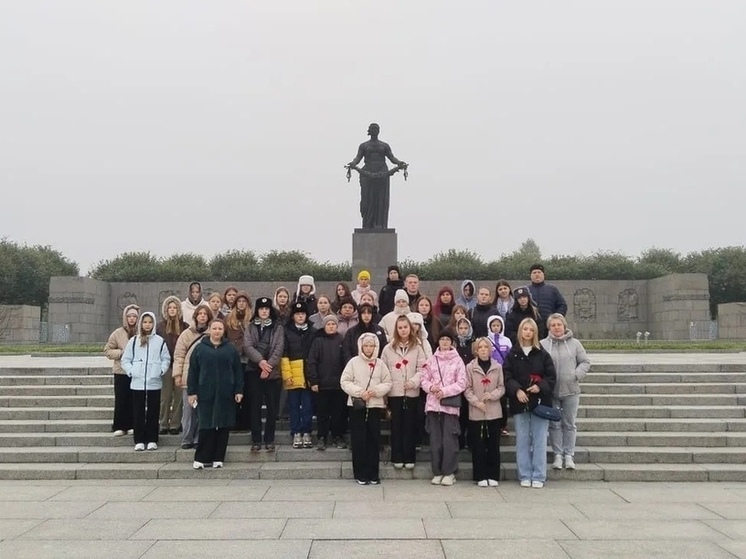 Юные художники из Курской области посетили Санкт-Петербург