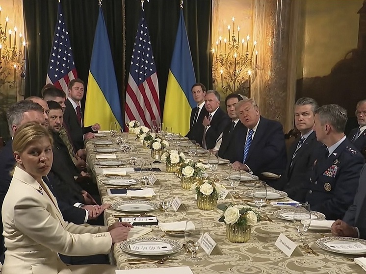 Эксперт Соломатина: еда, которой угощали Зеленского в США, не подходит для делового приема