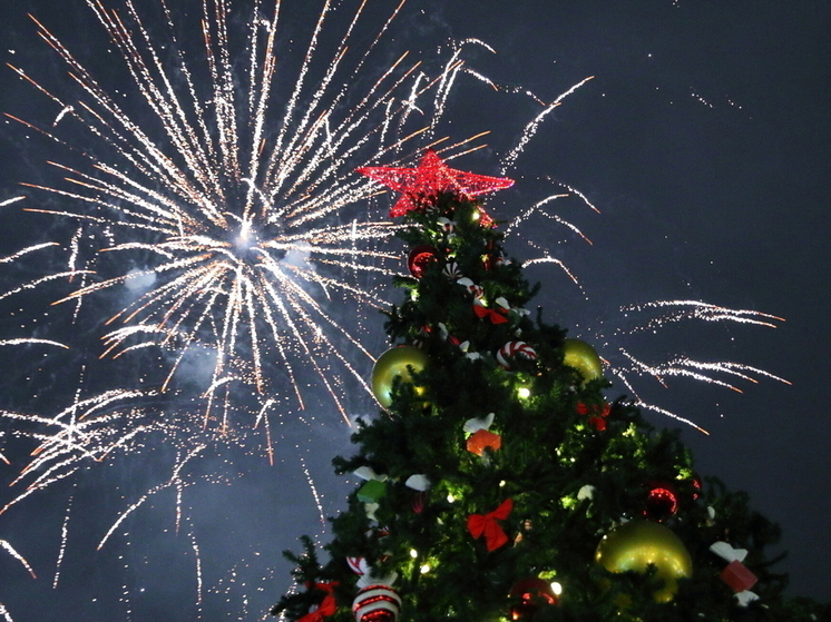 Праздничный салют в Челнах прогремит в десять часов вечера