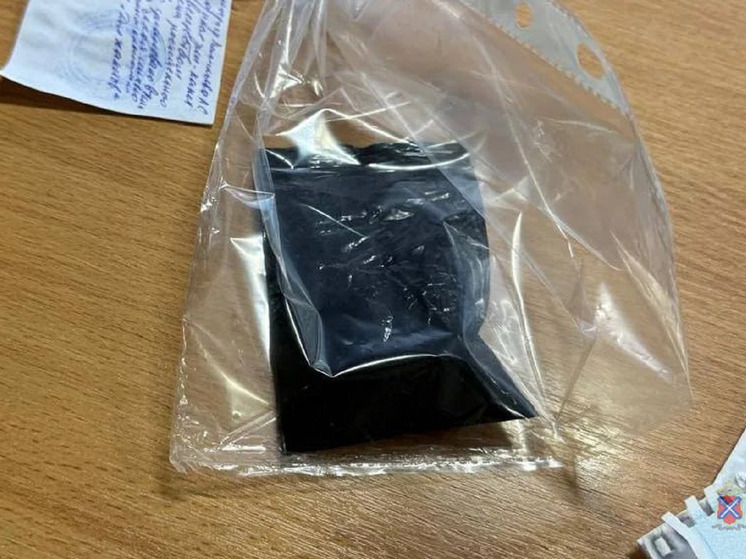 Волгоградские полицейские задержали 26-летнего парня с 3 граммами наркотика