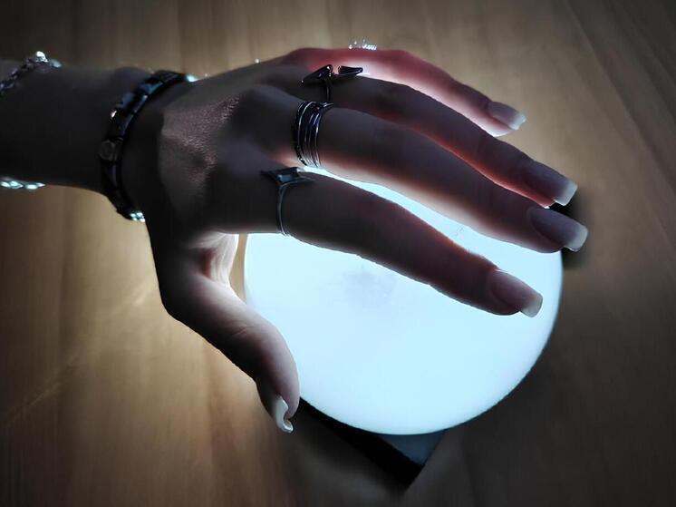 Психолог посоветовал петербуржцам больше доверять себе, а не магическим ритуалам