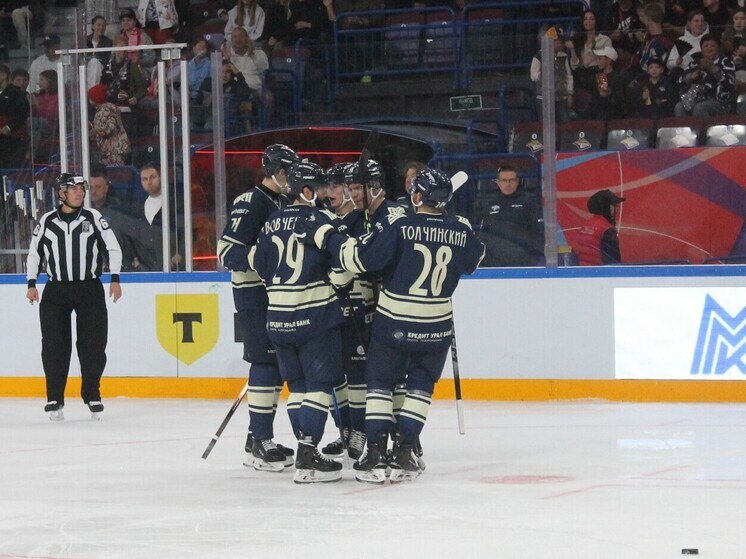 «Металлург» и «Трактор» сошлись в Уральском дерби в последнем матче 2025 года