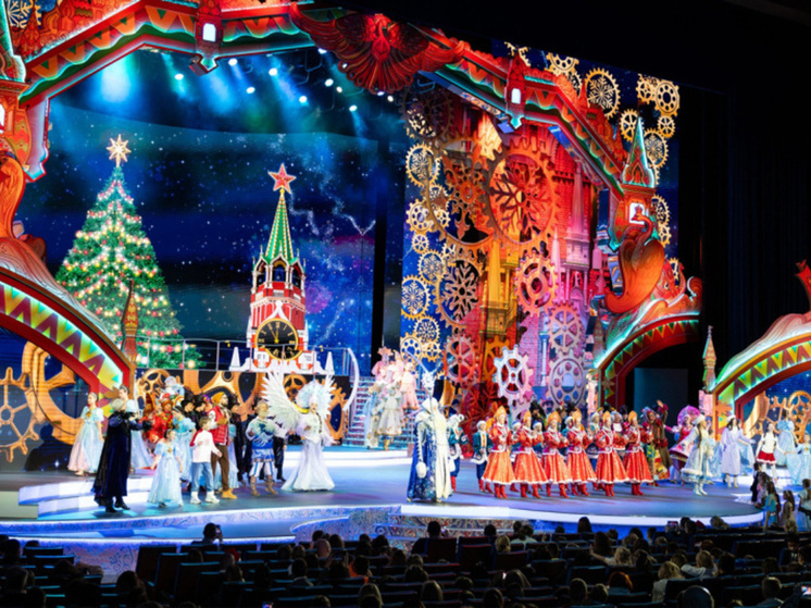 Чукотские школьники побывали на новогодних мероприятиях в Москве