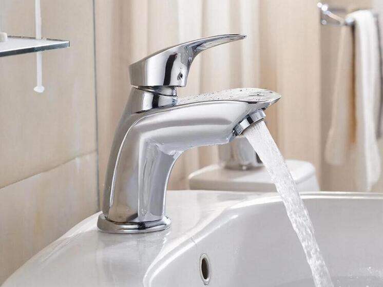 Сахалинцам без счётчиков воды увеличат платежи в два раза