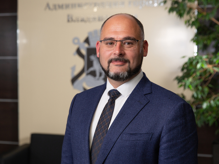 Мэр Владивостока поздравил дальневосточников с наступающим Новым годом!