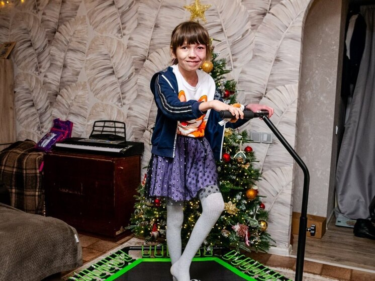 Два детских желания с «Ёлки мечты» исполнил глава администрации ЛНР