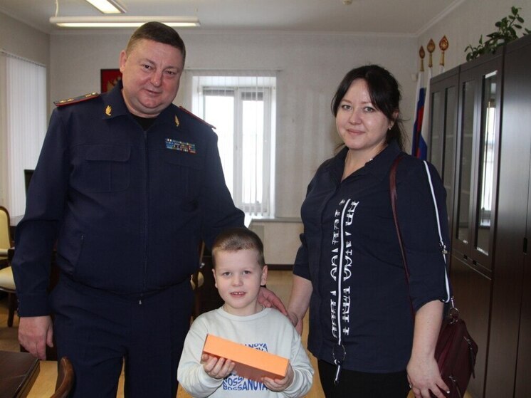 Глава Рязанского СК исполнил мечту пятилетнего мальчика