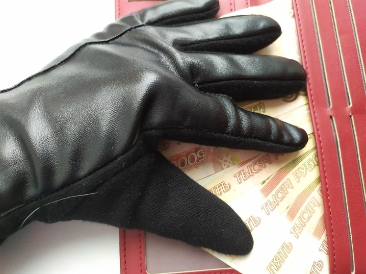 Девочка-подросток в Вологде отдала мошенникам 23 миллиона рублей