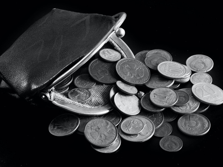 В Миассе девушка-кассир месяцами воровала выручку