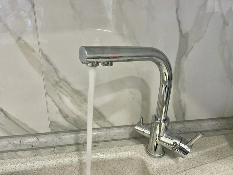 На Михайловском шоссе отключили холодную воду