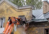 В Петербурге продолжается реализация программы «Развитие застроенных территорий», в рамках которой расселяются старые дома