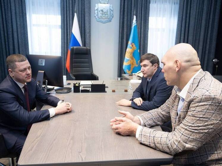 В Острове построят зал единоборств имени Николая Валуева