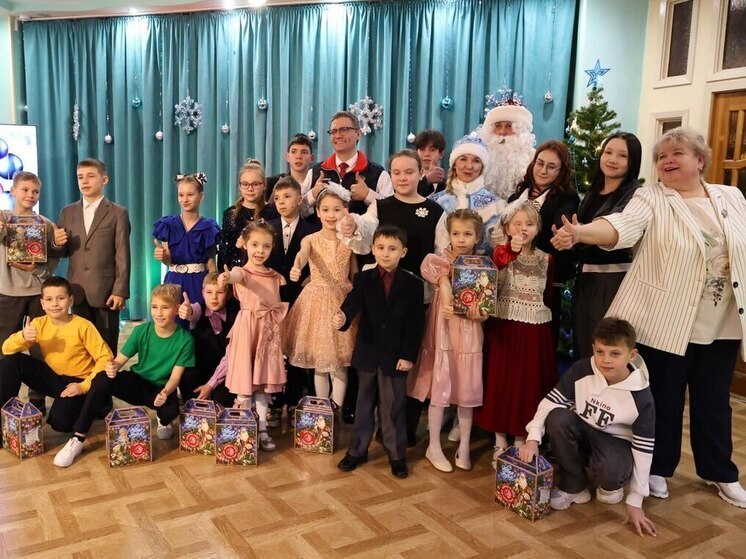 Георгий Филимонов посетил Вологодский центр помощи детям №1