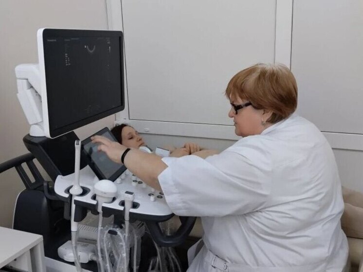 В женскую консультацию Кузнецка поступил новый высокотехнологичный УЗИ-аппарат