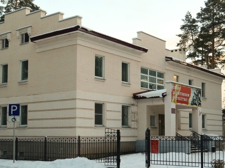 Виталий Королев поздравил жителей Калининского округа с Днем освобождения от немецко-фашистских захватчиков