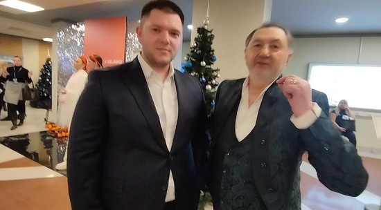 «Сябры» и Анатолий Ермоленко удвоили поздравления для читателей «МК»