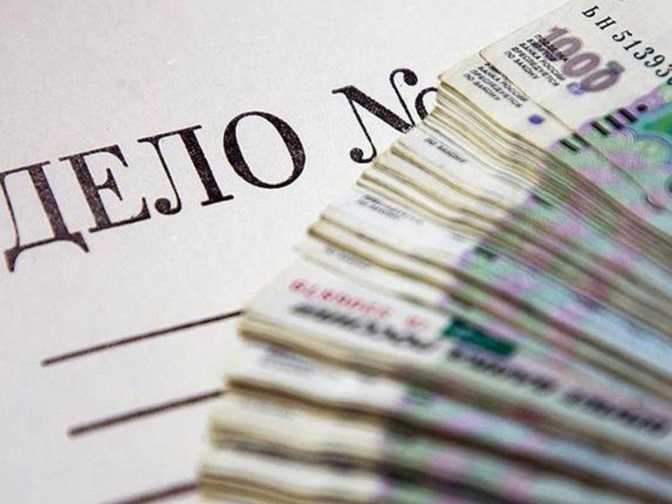 Тюменка отсудила 600 тысяч рублей за травму, полученную при падении на скользком тротуаре