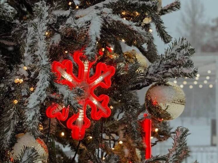 Какой сегодня день по народному календарю

1 января православная церковь чтит память святого Ильи Муромского, одного из почитаемых русских святых, известного своей силой, стойкостью в вере и защитой слабых