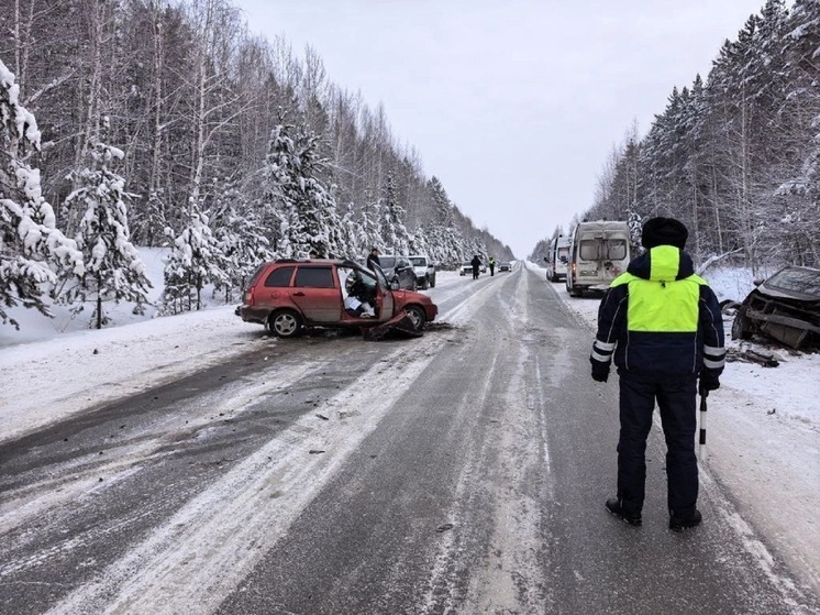ГАИ выясняет обстоятельства смертельного ДТП около Нижнего Тагила