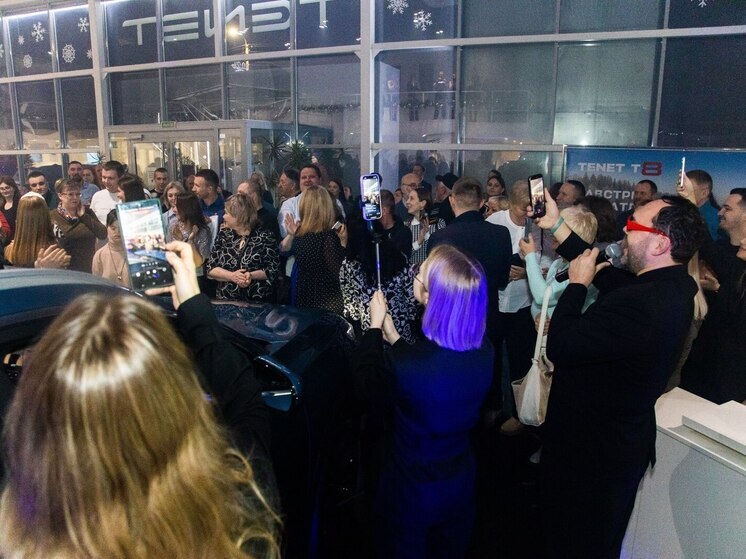 Автомобиль как новогодний подарок: «Автосалон 1» на Труда,26 провел розыгрыш автомобиля