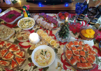 Для людей с диабетом праздничное застолье часто связано со стрессом, который вызывает страх нарушить диету и ощущение изоляции