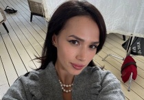 Олимпийская чемпионка по фигурному катанию Алина Загитова ответила критикам, осуждающим ее за нескромные наряды. Спортсменка показалась в новом дерзком образе.