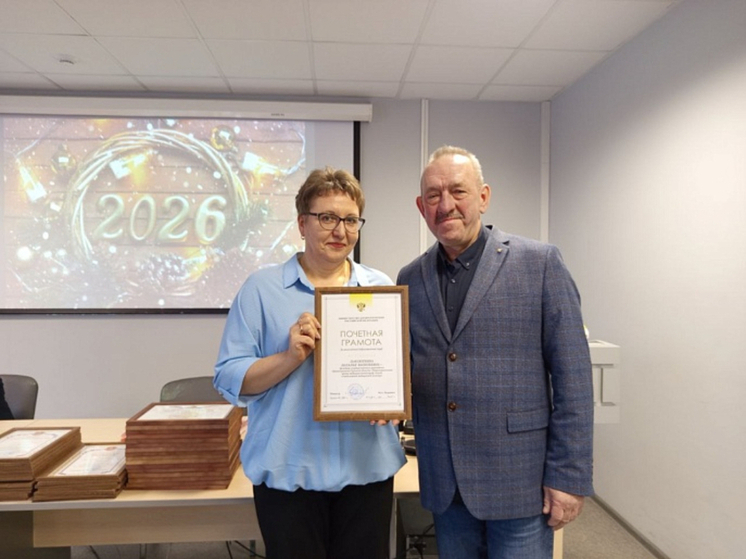 В Туле перед Новым годом наградили отличившихся медиков скорой помощи