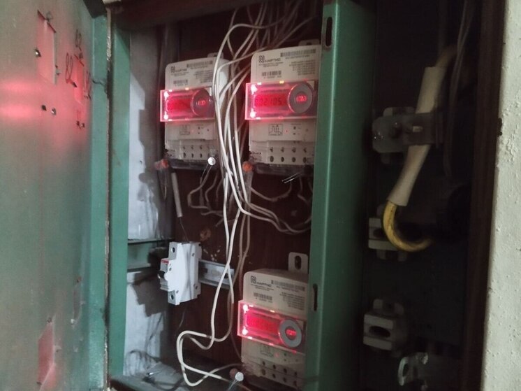 На помощь новгородским энергетикам спешат бригады из Пскова и Вологды