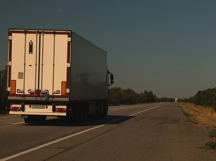 Эксперт Хайцеэр: застрявшие у Казахстана водители встретят на границе Новый год